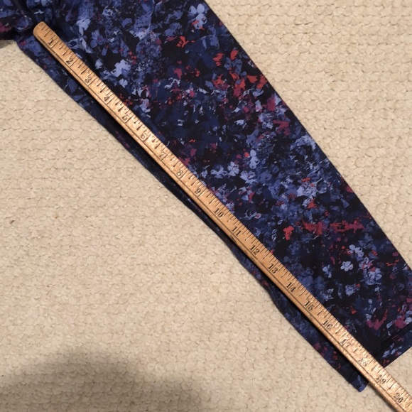 NWT Ivivva by Lululemon Rhythmic Crop NWT Size 14 Girls Legging IG6310S - Picture 16 of 16